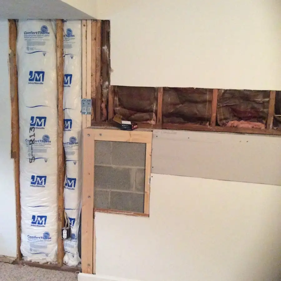 Wall insulation replacement during Structural Drying in Sikeston